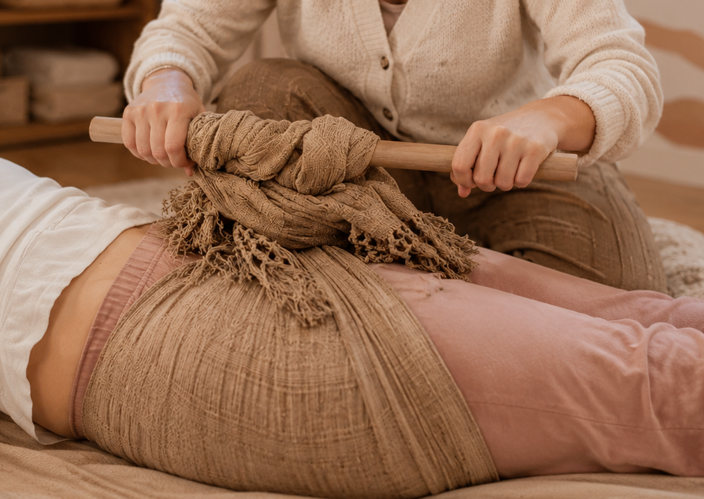 Resserage du bassin avec un tissu rebozo